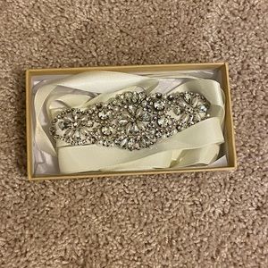 Yanstar | Diamond and Cream Bridal Sash | XL